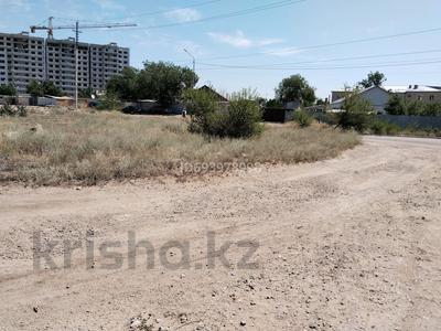 Участок · 12 соток, 20 мкр,ул.Балхашская 6 — Магазин бригантина,рядом стадион за 25 млн 〒 в Конаеве