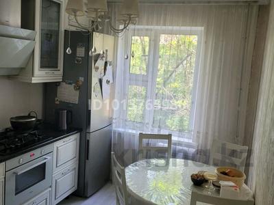 4-комнатная квартира · 80 м² · 3/4 этаж, Бухар Жирау 75/2 — Жандосова Жарокова за 69 млн ₸ в Алматы, Бостандыкский р-н