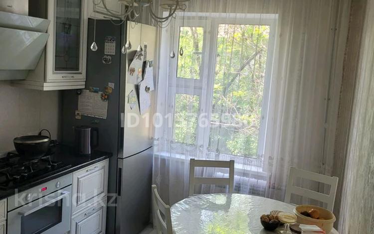4-комнатная квартира · 80 м² · 3/4 этаж, Бухар Жирау 75/2 — Жандосова Жарокова за 69 млн ₸ в Алматы, Бостандыкский р-н — фото 6