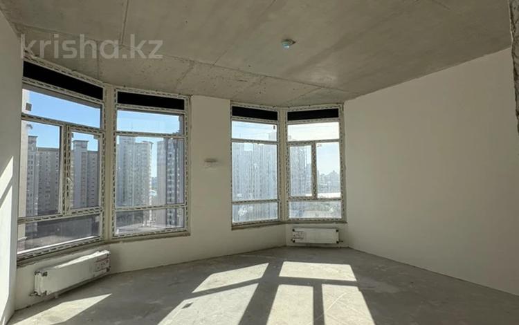 5-бөлмелі пәтер · 176 м² · 13/15 қабат, Кошкарбаева 6 — Момышулы, бағасы: 185 млн ₸ в Астане, Алматы р-н — фото 3