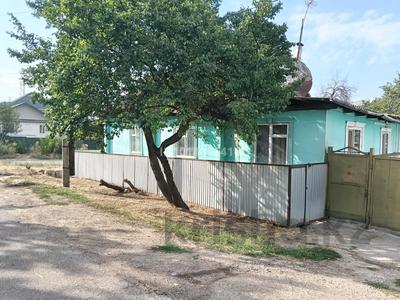 Отдельный дом · 4 комнаты · 68 м² · 7 сот., Бокина 8 — Центральный рынок за 38 млн ₸ в Каскелене