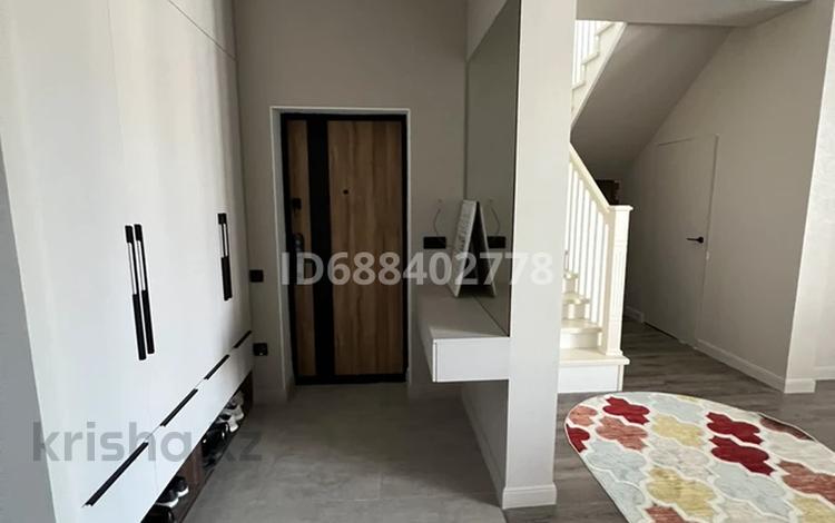4-комнатная квартира · 272 м² · 10/10 этаж, 19-й мкр 34 — Остановка, Новая Школа, Музей, библиотека, Гипермаркет Дина, фрукты офощи Jando, супермаркет Dilda, Халык Арена, Окушылар сарайы, кофейни, химчистка за 82 млн 〒 в Актау — фото 4