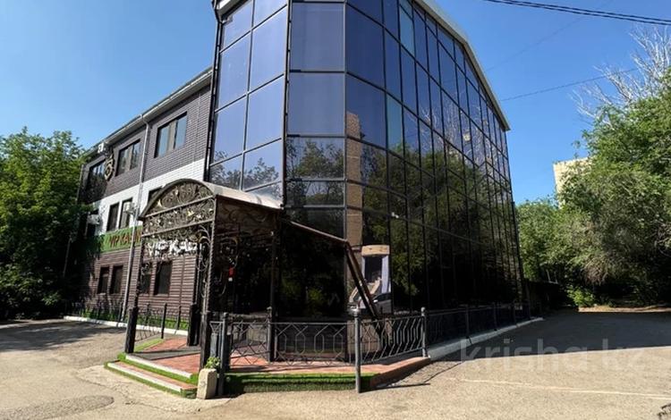 Свободное назначение · 700 м² за 195 млн ₸ в Караганде, Казыбек би р-н — фото 2
