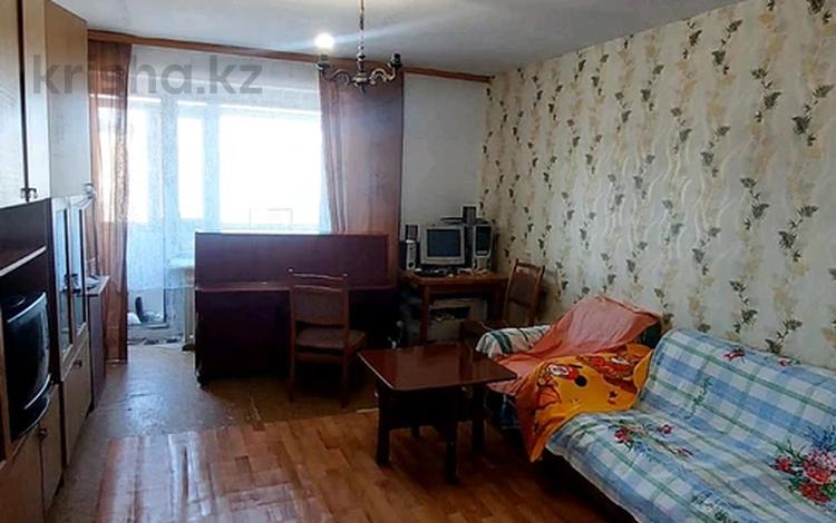 3-комнатная квартира, 64 м², 5/5 этаж, момышулы * за 14 млн 〒 в Темиртау — фото 2