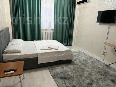 1-комнатная квартира · 40 м² · 3/5 этаж, мкр Нурсая за 2 000 〒 в Атырау