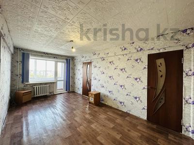 3-комнатная квартира, 46 м², 4/5 этаж, Бирюзова 5 за 7.5 млн 〒 в Шахтинске