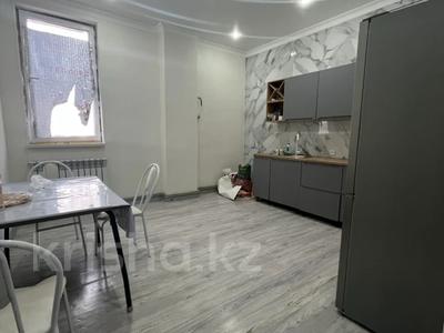 2-бөлмелі пәтер · 80 м² · 1/8 қабат, 35-ш/а. 5, бағасы: 18 млн ₸ в Актау, 35-мкр