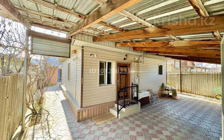 Отдельный дом · 4 комнаты · 49 м² · 4 сот., Пер.Алимкулова 11 за 26.5 млн ₸ в Каскелене — фото 2