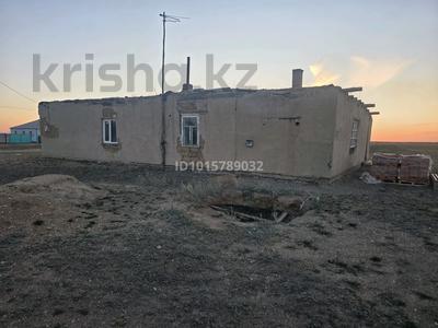 Отдельный дом · 4 комнаты · 140 м² · 25 сот., Сарыарка 24 за 77 777 ₸ в Семее