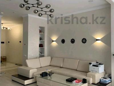 2-комнатная квартира · 70.7 м² · 5/8 этаж, Арайлы 12 за 68 млн ₸ в Алматы, Бостандыкский р-н