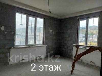 Отдельный дом • 5 комнат • 350 м² • 10 сот., Ахмета саркеева за 54 млн 〒 в Туздыбастау (Калинино)