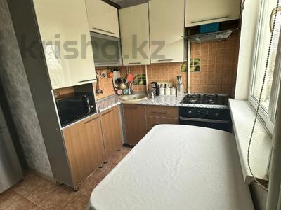 3-комнатная квартира · 62 м² · 4/5 этаж, авиагородок за 16.5 млн 〒 в Актобе, мкр Авиагородок