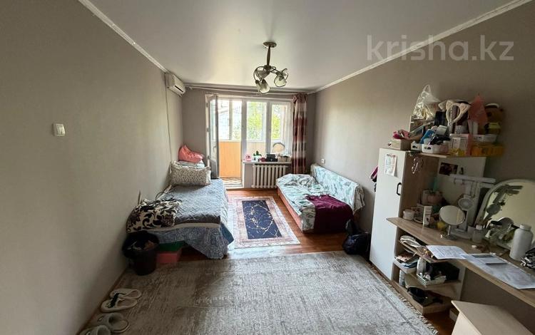 2-комнатная квартира · 44 м² · 5/5 этаж, мкр Казахфильм 4 за 33 млн ₸ в Алматы, Бостандыкский р-н — фото 2