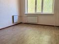 2-бөлмелі пәтер · 45 м² · 1/5 қабат, Гарышкерлер 40, бағасы: 9 млн ₸ в Жезказгане — фото 2