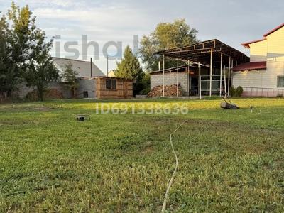 Отдельный дом · 6 комнат · 200 м² · 15 сот., Кудерина 84 — Район 25 за 43 млн 〒 в Талдыкоргане