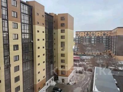 Пәтерлер в Западно-Казахстанской обл.: 3-бөлмелі пәтер · 95 м² · 9/10 қабат, Ульяны Громовой 27/1, бағасы: 29 млн 〒 3-бөлмелі пәтер · 95 м² · 9/10 қабат, Ульяны Громовой 27/1, бағасы: 29 млн 〒 в Уральске