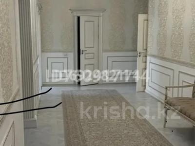 3-комнатная квартира · 125 м² · 4/8 этаж, Керей и Жанибек хандар 6 за 72.8 млн 〒 в Астане, Есильский р-н