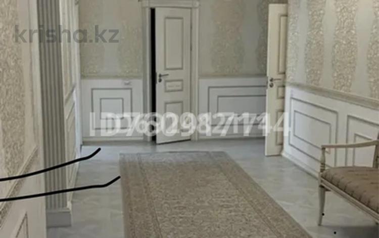 3-комнатная квартира · 125 м² · 4/8 этаж, Керей и Жанибек хандар 6 за 72.8 млн 〒 в Астане, Есильский р-н — фото 2