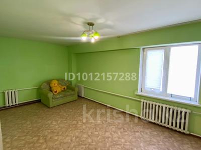3-комнатная квартира · 59.8 м² · 4/5 этаж, 10 за 17 млн ₸ в Атырау, мкр Привокзальный-5