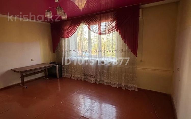 2-бөлмелі пәтер · 51 м² · 5/5 қабат, 2 Микрорайон Жетысу 10а, бағасы: 15.5 млн ₸ в Талдыкоргане, мкр Жетысу — фото 2