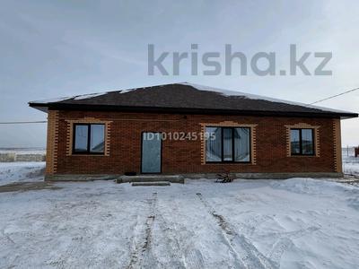 Жеке үй · 5 бөлме · 215 м² · 10 жүзд., Сұлутөр ш/а. 1118, бағасы: 38 млн ₸ в Актобе, мкр Сулутор
