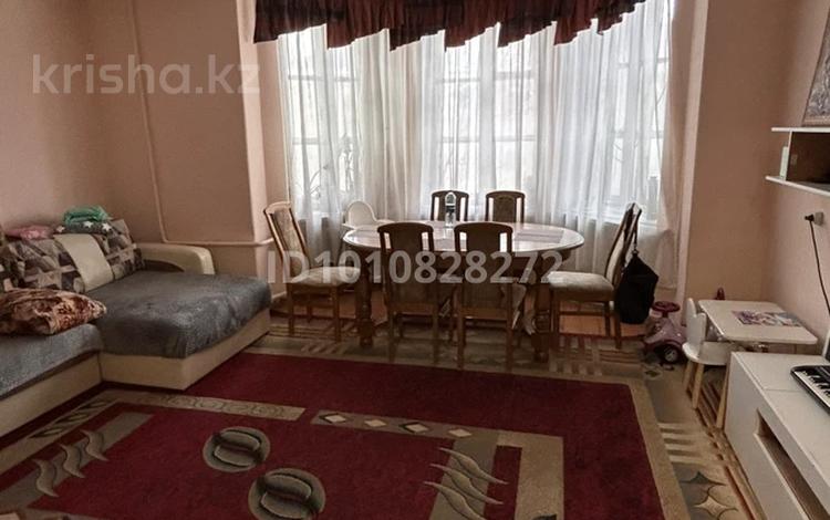 3-бөлмелі пәтер · 74 м² · 2/2 қабат, Бажова 65, бағасы: 17 млн ₸ в Усть-Каменогорске, Ульбинский — фото 2