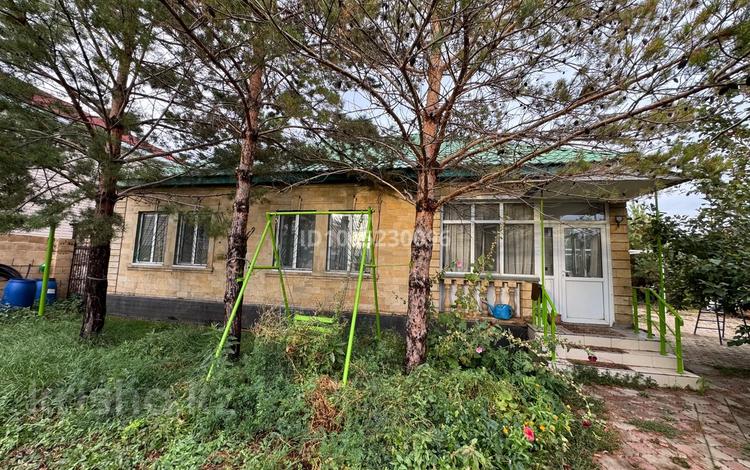 Жеке үй · 3 бөлме · 95 м², Переулок Кокпар 6 — Торговый дом “Рахмет”, бағасы: 360 000 ₸ в Астане — фото 2