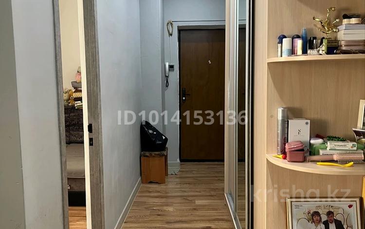 2-комнатная квартира · 60 м² · 4/5 этаж, мкр Береке 8 — возле контейнерный за 26.5 млн ₸ в Атырау — фото 2