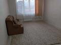 2-бөлмелі пәтер · 70 м² · 1/9 қабат, Самал — 10й микр, бағасы: 130 000 ₸ в Уральске