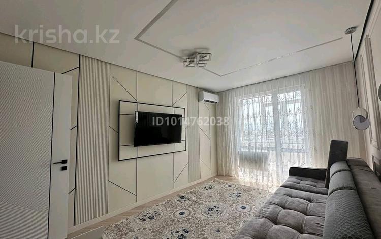1-комнатная квартира · 50 м² · 10/12 этаж, мкр Алгабас, Омарова 1 за 250 000 ₸ в Алматы, Алатауский р-н — фото 2