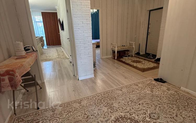 3-комнатная квартира · 114 м² · 4/4 этаж, Санкибай батыра 253/5 за 35 млн 〒 в Актобе — фото 2
