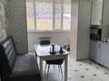 2-бөлмелі пәтер · 87.5 м² · 5/5 қабат, мкр. Алтын орда — На перекрестке проспекта Тәуелсіздік и улицы Ораза Татеұлы, бағасы: 30 млн ₸ в Актобе — фото 7