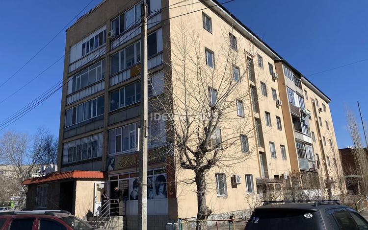 3-комнатная квартира · 53 м² · 4/5 этаж, Байтурсынова 38 за 20 млн 〒 в Семее — фото 2