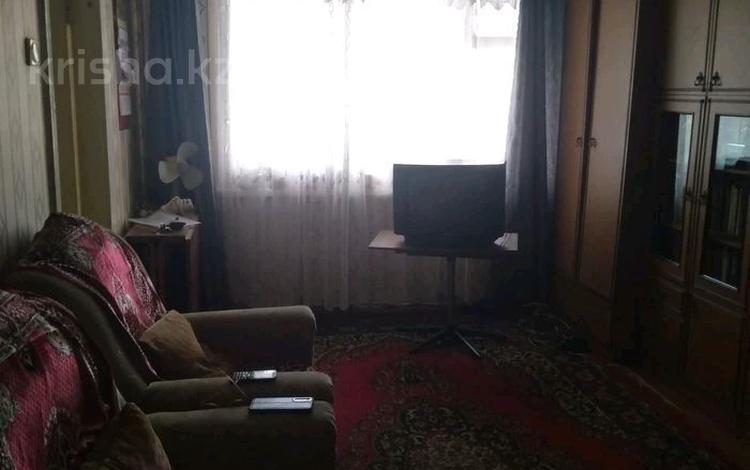 3-бөлмелі пәтер · 49 м² · 1/5 қабат, Есенберлина 5, бағасы: 160 000 〒 в Жезказгане — фото 11