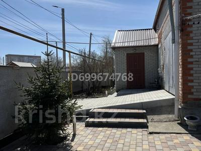 Отдельный дом · 4 комнаты · 185 м² · 12 сот., Алтынсарина 8а — Алтынсарина баймагамбетова за 80 млн ₸ в Костанае