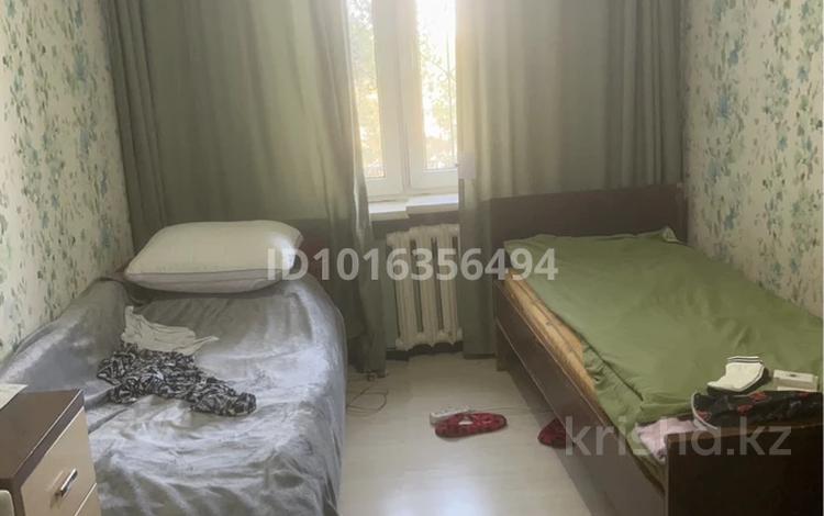 3 комнаты · 17 м², мкр №6 — Абая янтарная за 65 000 ₸ в Алматы, Ауэзовский р-н — фото 2