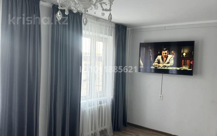 3-комнатная квартира · 60 м², ул. Абая 27А/1 за ~ 32 млн ₸ в  — фото 2