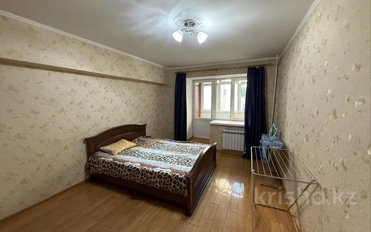 3-комнатная квартира · 85 м² · 3/5 этаж, Сатпаева 9а за 400 000 ₸ в Алматы, Бостандыкский р-н — фото 2