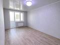 2-бөлмелі пәтер · 45 м² · 3/5 қабат, Абая 113/1, бағасы: 14 млн ₸ в Уральске