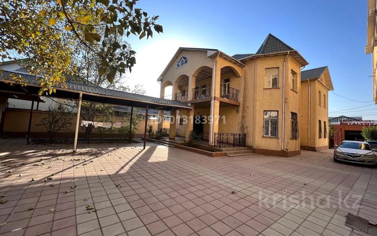 Отдельный дом · 10 комнат · 356 м², Момышулы 127 за 150 млн ₸ в Алматы — фото 42