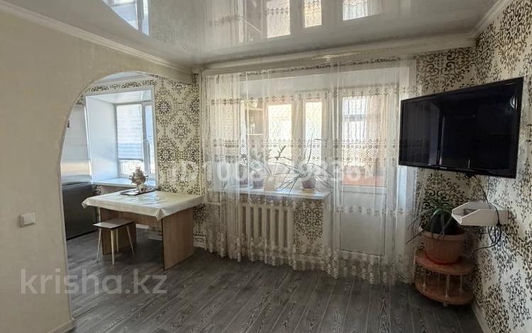 2-бөлмелі пәтер · 40 м² · 2/4 қабат, Улытауская 86 — Автовокзал, бағасы: 9 млн ₸ в Сатпаев — фото 2