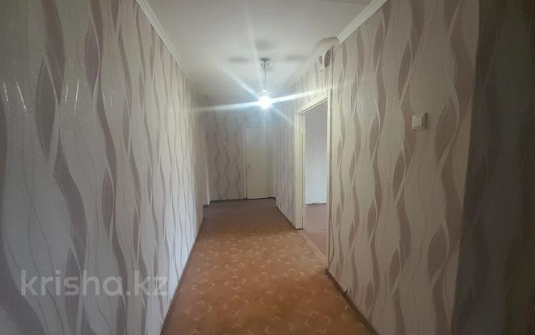 3-бөлмелі пәтер · 71.9 м² · 2/9 қабат, мкр Юго-Восток, Республики 32, бағасы: 23.5 млн ₸ в Караганде, Казыбек би р-н — фото 2