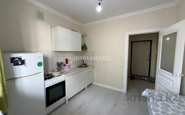 1-комнатная квартира · 42 м² · 8/9 этаж, Болекпаева 16 — Байтурсынова за 160 000 ₸ в Астане, Сарайшык р-н — фото 2