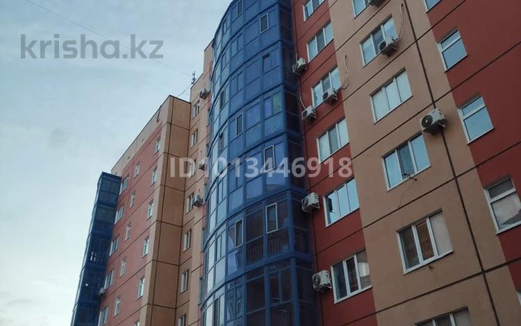 2-бөлмелі пәтер · 60.6 м² · 4/9 қабат, Алмагүл ш/а., Тауман Амандосова 42 2, бағасы: 28 млн ₸ в Атырау, мкр. Алмагуль — фото 7
