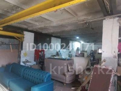 Свободное назначение, офисы, магазины и бутики, азс, автосервисы и автомойки, общепит, салоны красоты, фитнес и спорт, развлечения, кабинеты и рабочие места, студии · 180 м² за 150 000 〒 в Актобе, Старый город