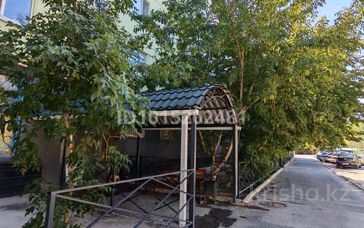 4-бөлмелі пәтер · 60 м² · 4/5 қабат, Коркыт ата 3А — Осербаева, бағасы: 15 млн ₸ в  — фото 4
