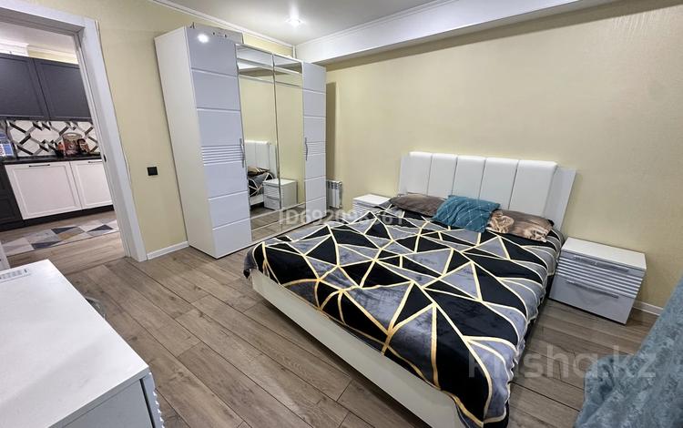 3-комнатная квартира · 65 м² · 9/12 этаж, проспект Абая 196/1 — Остановка библиотека, район сити центр за 23.5 млн ₸ в Уральске — фото 7