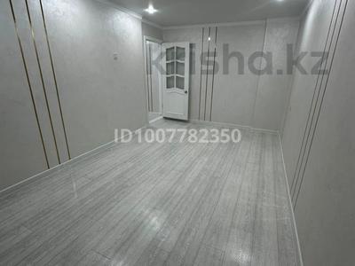 2-комнатная квартира · 45 м² · 5/5 этаж, Привокзальный 3 16 за 16 млн 〒 в Атырау, мкр Привокзальный-3