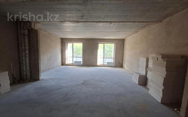 2-бөлмелі пәтер · 57.5 м² · 2/5 қабат, Жаңа қала ш/а., Гастелло, бағасы: 33.8 млн ₸ в Караганде, Казыбек би р-н — фото 5