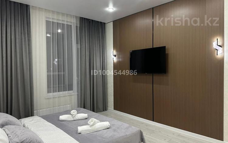 1-комнатная квартира · 42 м² · 15/18 этаж, Е-36 11 за 250 000 ₸ в Астане, Нура р-н — фото 18